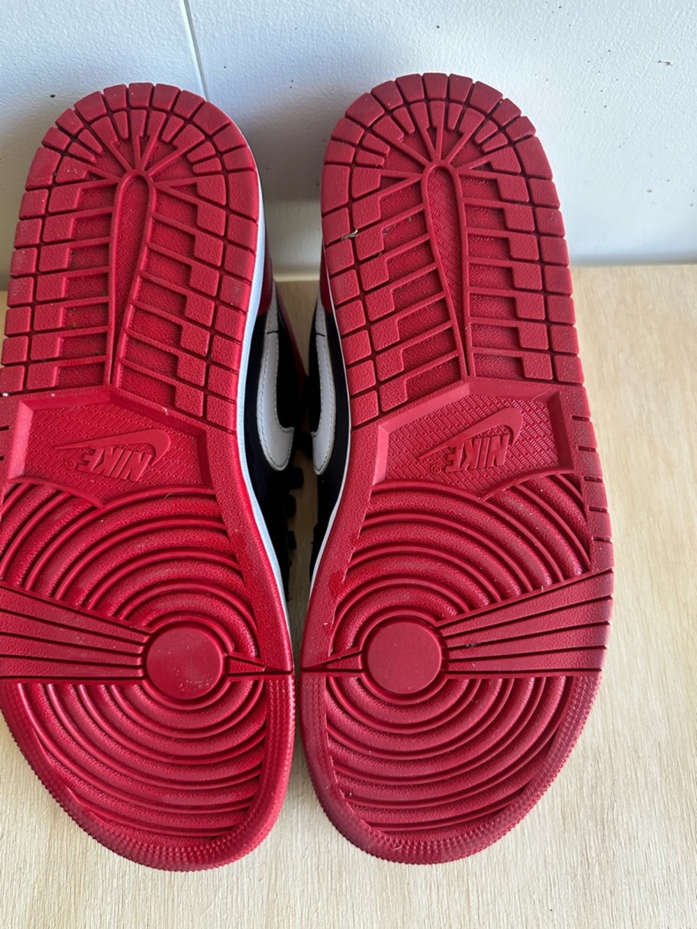Air Jordan 1 Low Men's Black & Red Low-Top Sneakers - Picture 4 of 7